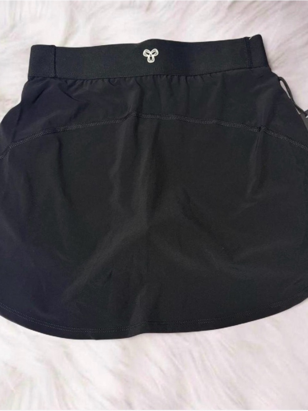 Aritzia TNA Black Rally Athletic Skort